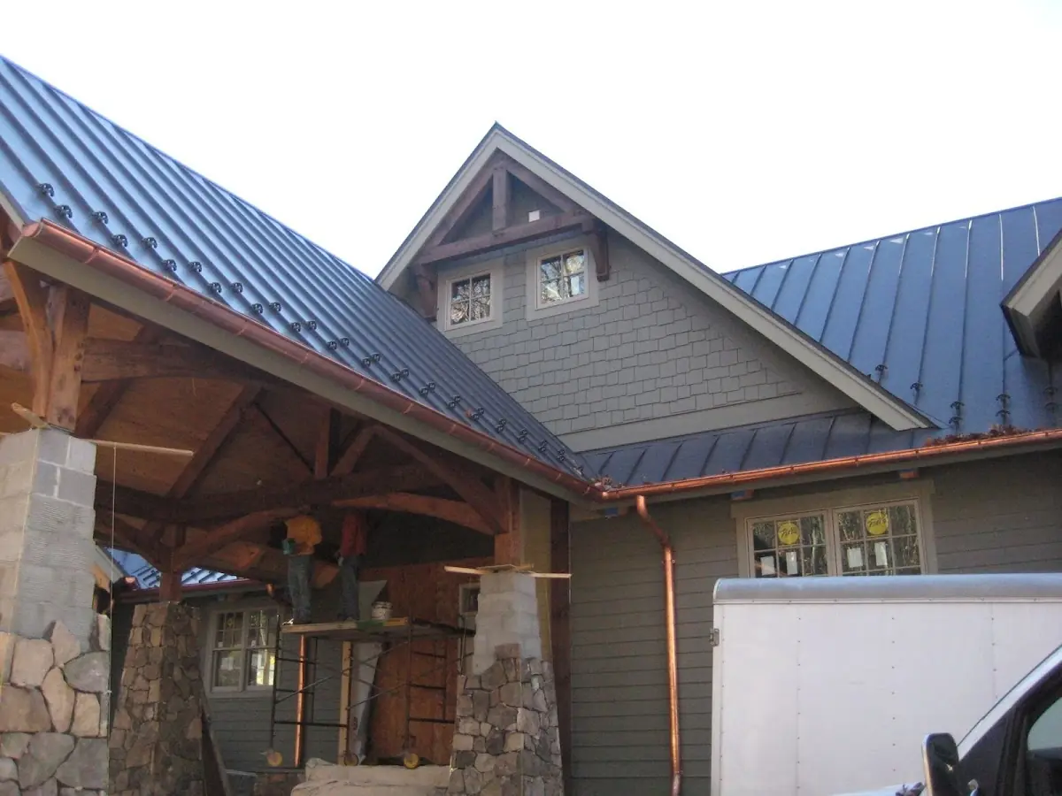 Craftsman Roofing team delivering quality roofing work in Overland